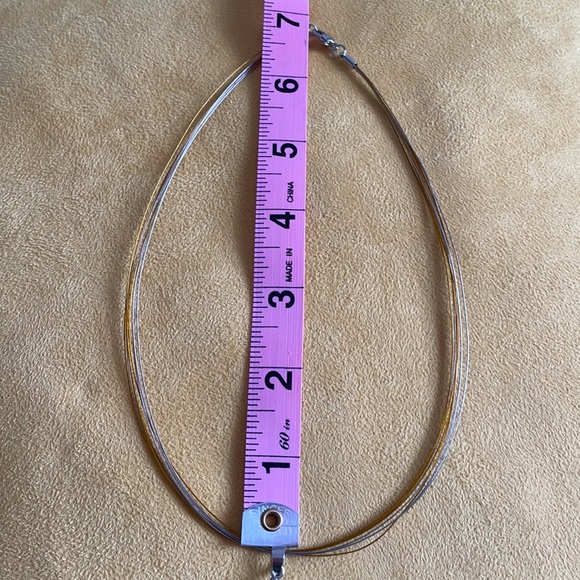 Adorable Island Themed Necklace 🌴 - Picture 8 of 11